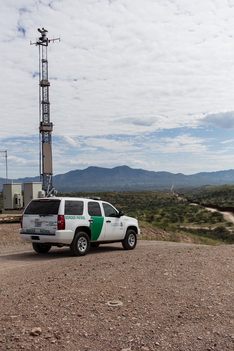 A mobile surveillance tower near Nogales, Ariz. helps patrol the U.S.-Mexico border area. (photo by Josh Denmark)