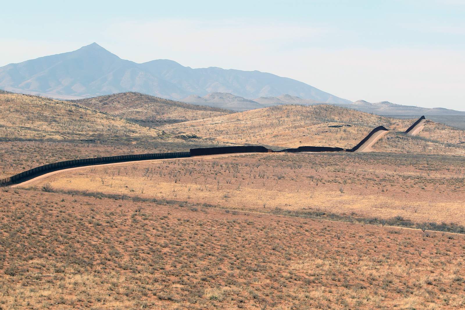 Photo of the United State's Southwest border