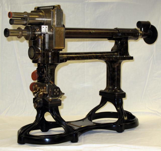 The U.S. Customs Service used optical instruments like this half shade polariscope, patented in 1907, for at least sixty years in sugar analysis. Accuracy was critical. Small degrees of difference in the samples translated to substantial overall duties assessed across a whole shipment.