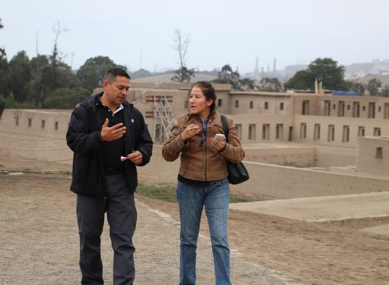 Photo of CBP adviser with the Peruvian Customs chief of staff at Pachacamac ruins