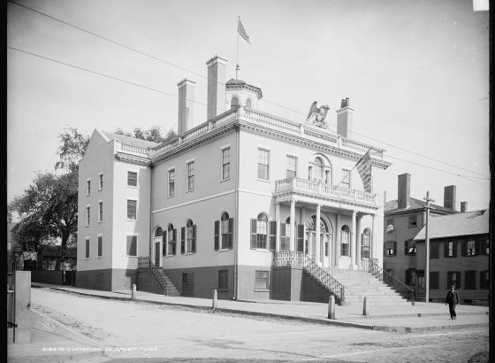 A photo of the Salem Customhouse