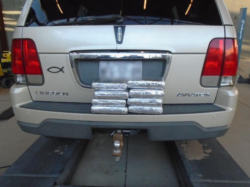 Officers at the Mariposa crossing seized 21 pounds of cocaine