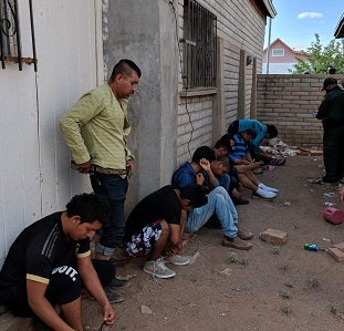 10 Illegal Aliens Found in Douglas Home | U.S. Customs and Border Protection