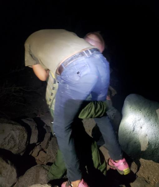 Agents had to carry an injured man down from a rugged mountain to further treatment