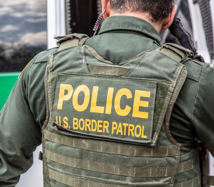 U.S. Border Patrol arrests convicted felon near Toledo